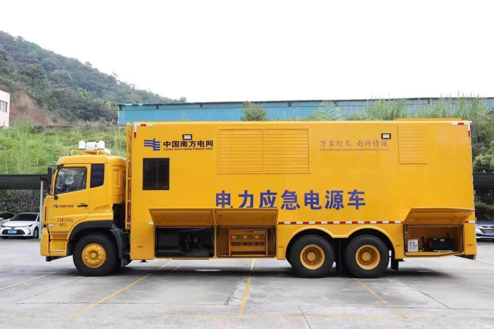 西乡安康大型柴油发电机发电车UPS电源出租租赁